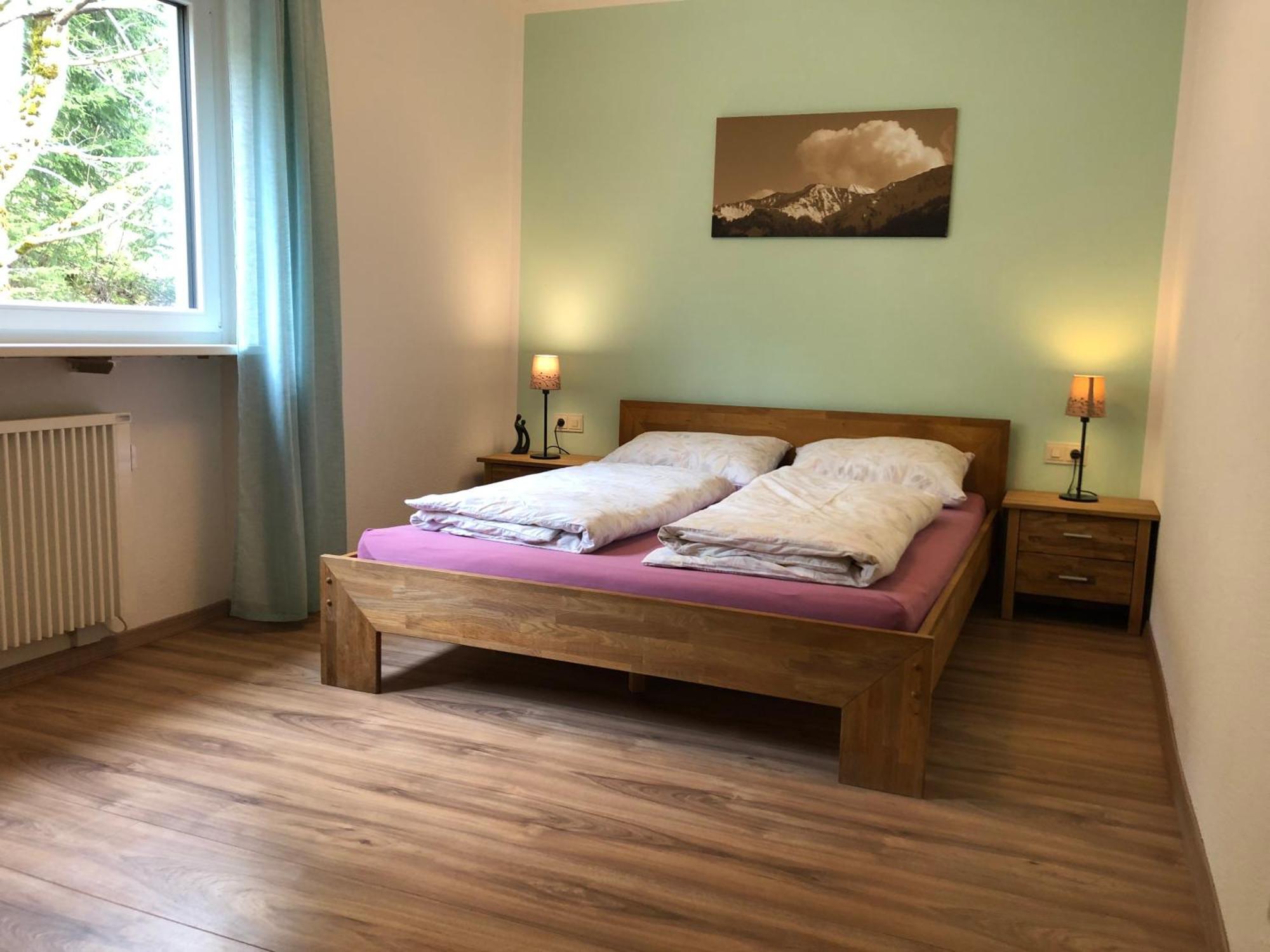 Walli Laterns - Ski Und Bergvergnuegen Direkt Vor Der Haustuer Room photo